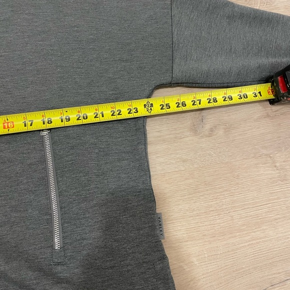 NWOT Varley long sleeve race - Picture 8 of 9